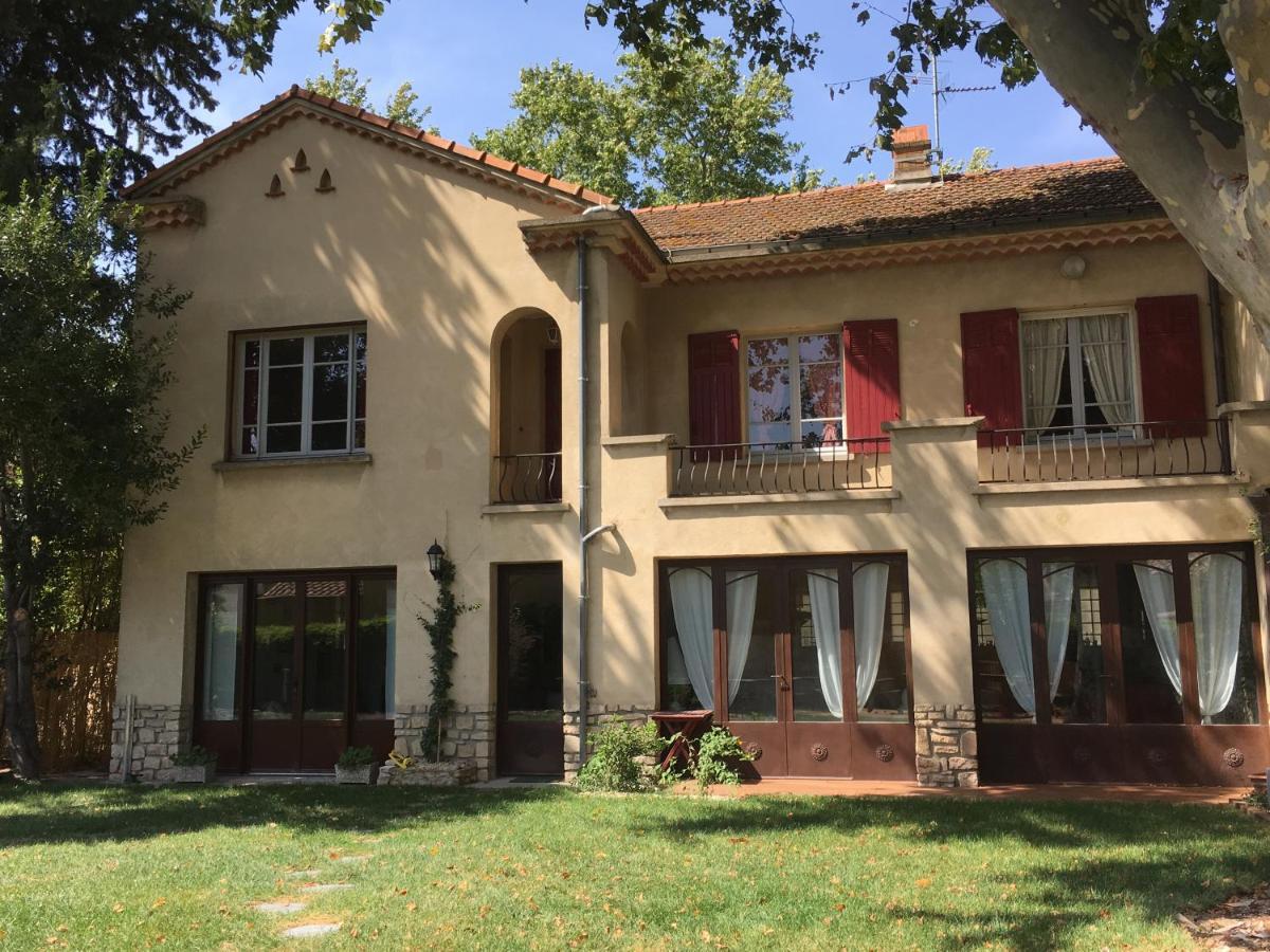 Mas Halcyon Provence Bed & Breakfast Авиньон Екстериор снимка
